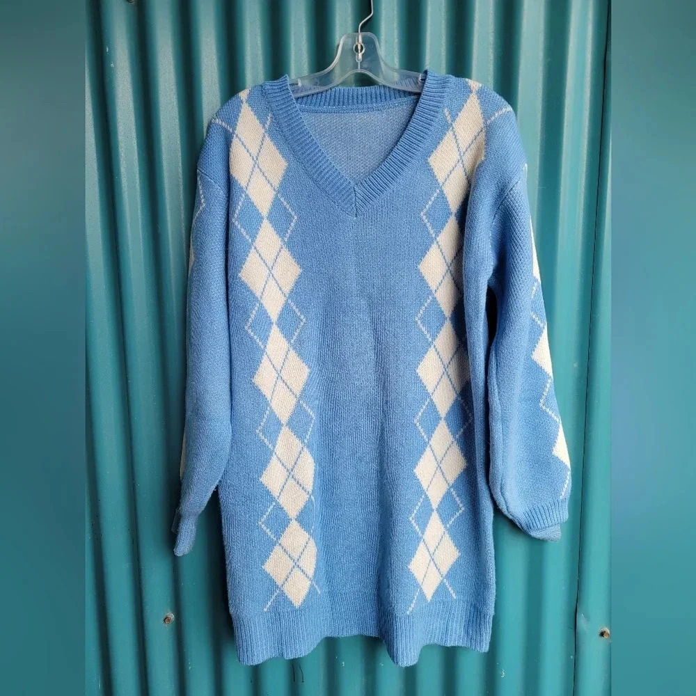 Blue and White Sweater 100% acrylic Small